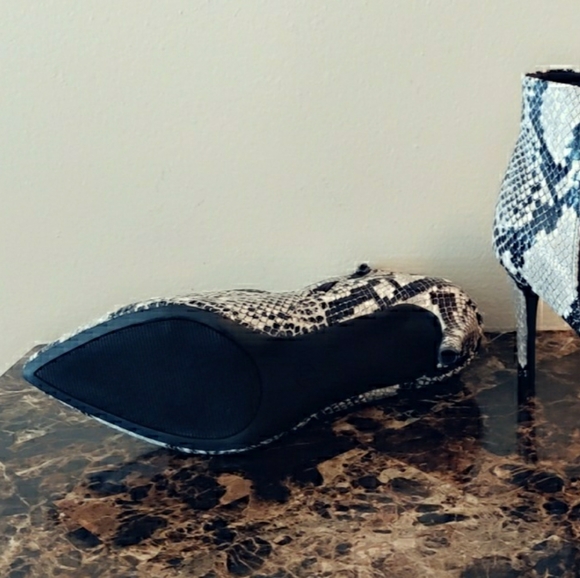 Snakeskin Heeled Booties - Picture 3 of 3